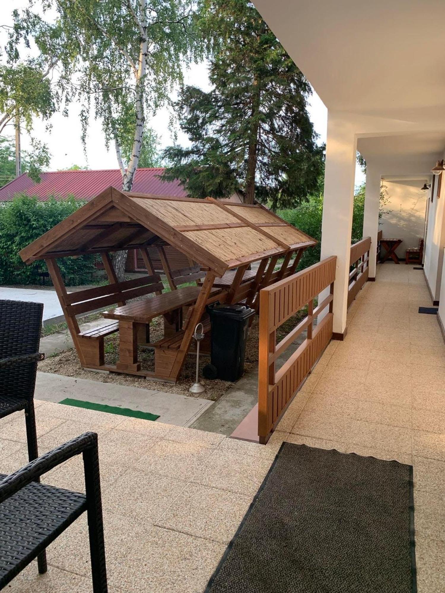 Puszta Hotel Berekfürdő Exteriör bild