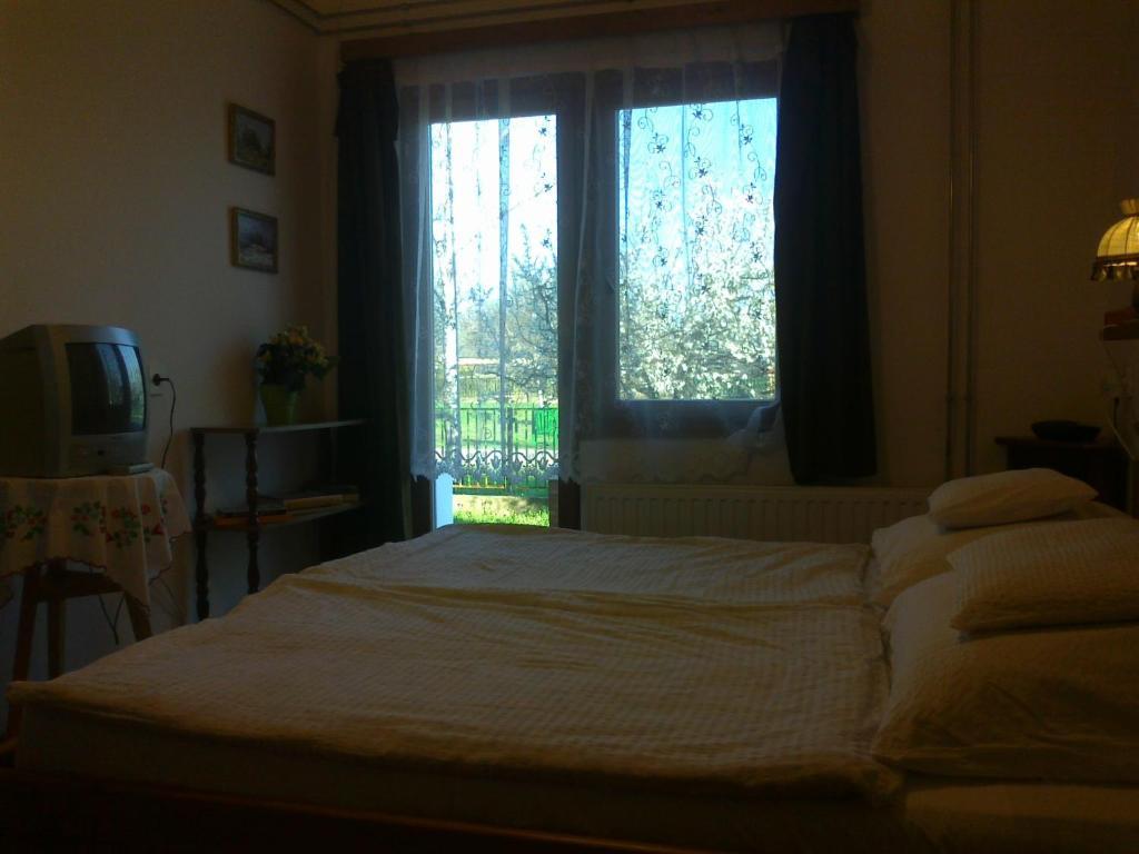 Puszta Hotel Berekfürdő Rum bild